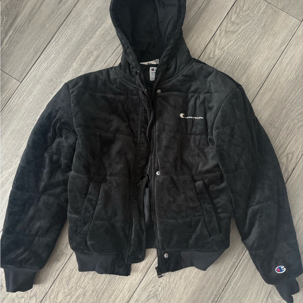 Champion velvet puffer